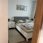 Lelle דירה *