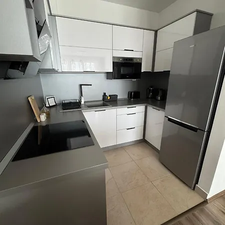 Lelle Apartmán *