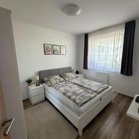 Lelle Apartament